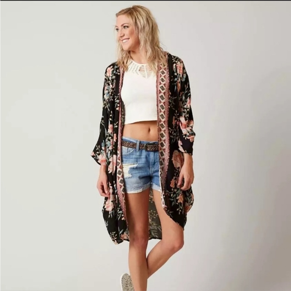 Billabong Boho  Floral Kimono Cardigan kimono